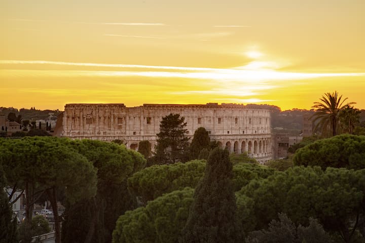 Colosseum View Exclusive Apartment