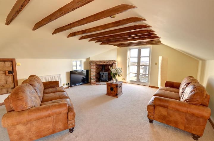 Lovely Walks. Cozy Fire. Pet Friendly - Herstmonceux Castle