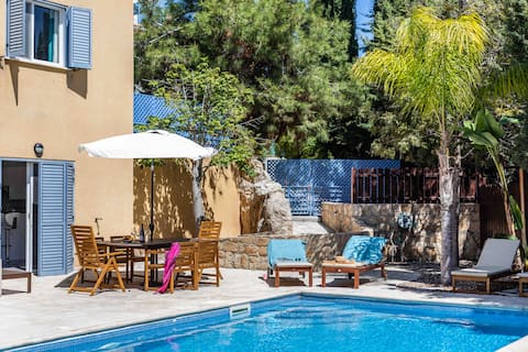 Aphrodite Springs Villa Yeroskipou