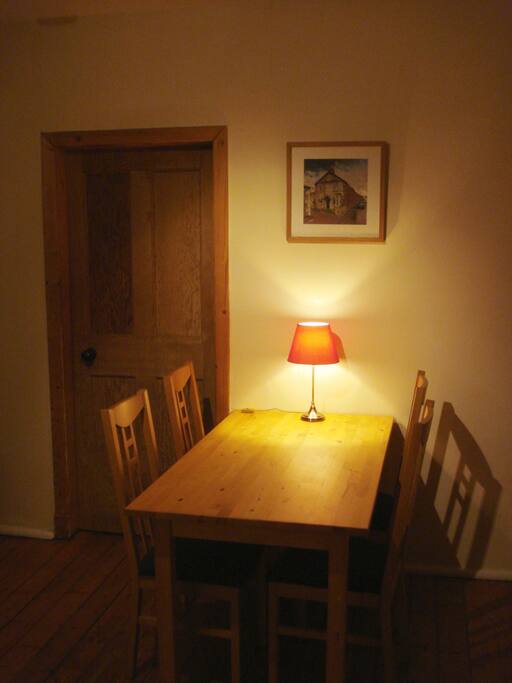 Livingroom with dining area