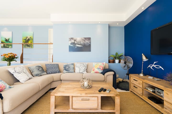 PingusHouse in Simons Town, Private Pool & Garden