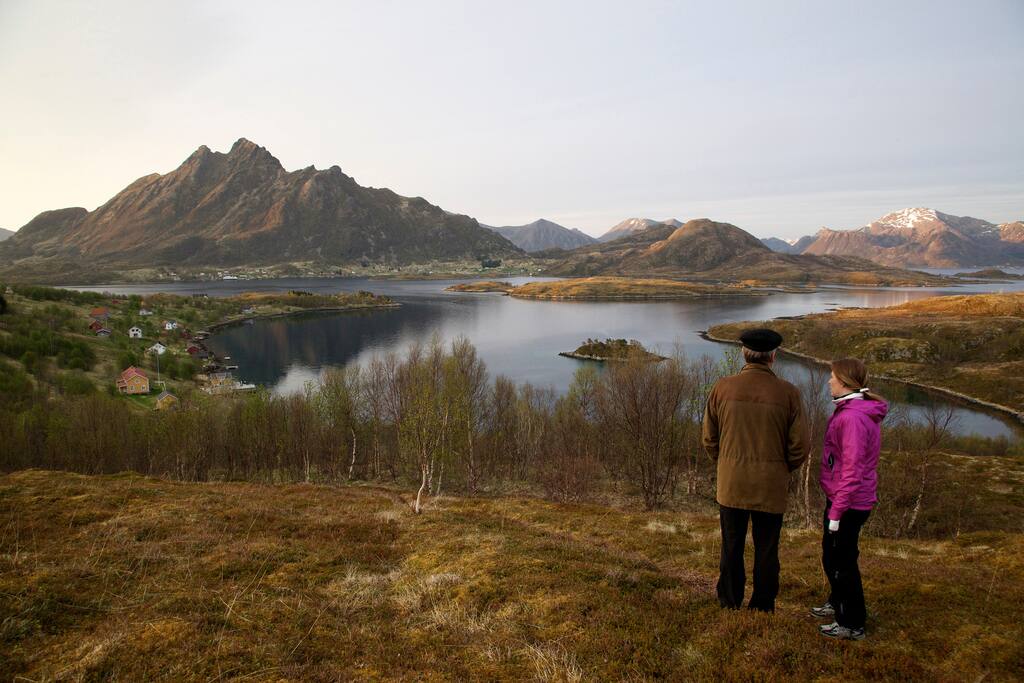 Stedet sett fra fjellet.