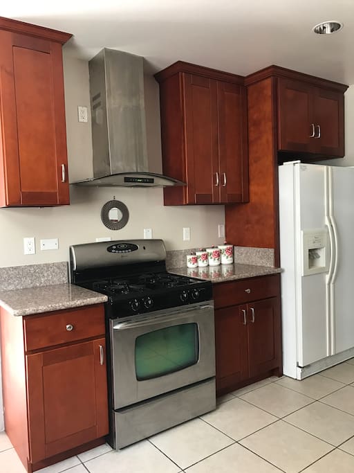 Clean kitchen