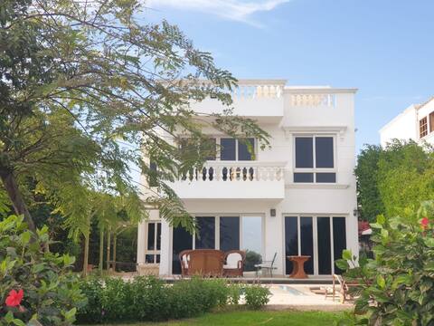 Luxory Villa