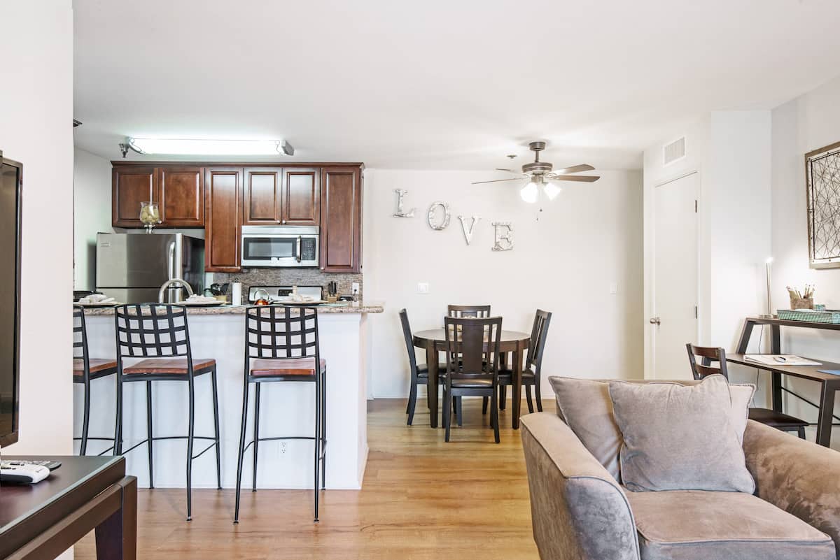 Westwood, Los Angeles Holiday Rentals & Homes Los Angeles, CA Airbnb