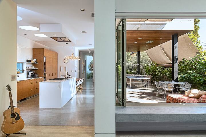 Venice Modern gallery image 4