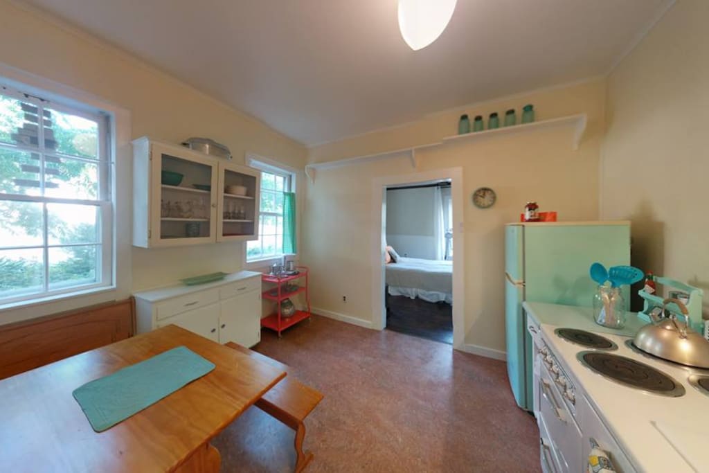 Happy, clean, large kitchen.