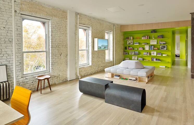 Beautiful Lower East Side Loft gallery image 3