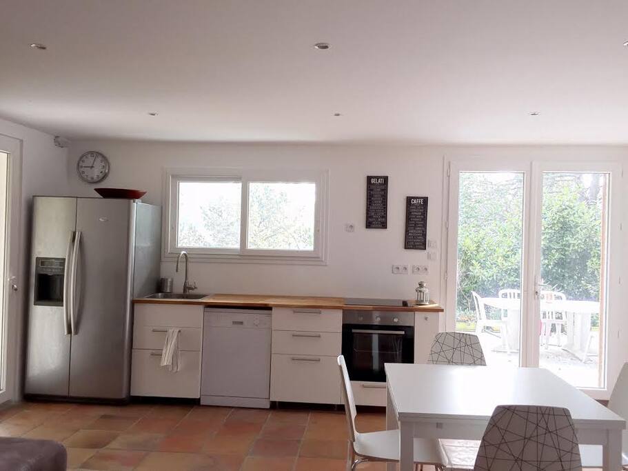 cuisine avec frigo américain