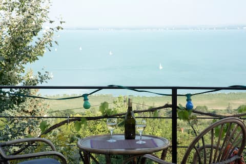 Legfelső Alsóörs --- 250m above the water