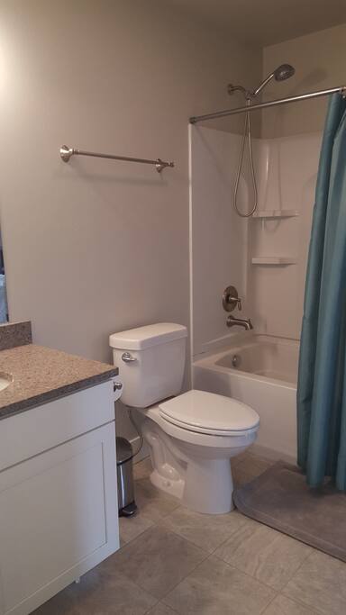 Full Bathroom