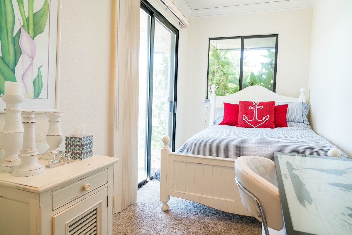 ห้องนอนที่ 4/สำนักงาน