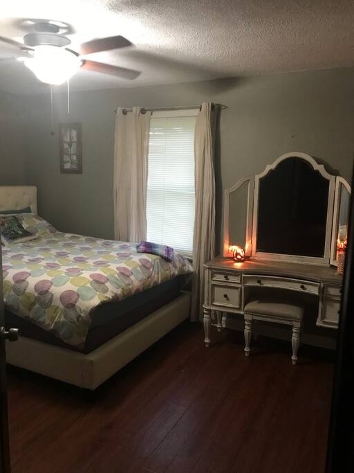 Guest Bedroom- Private