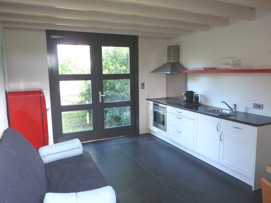 Living room/ kitchen. Sofa can turn into a 140x 200 cm bed.