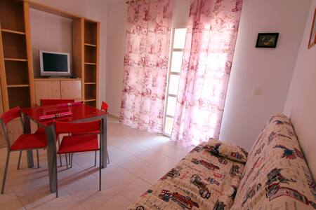 Top 20 urbanización novo santi petri vacation rentals, vacation ... Adosa muebles de sala