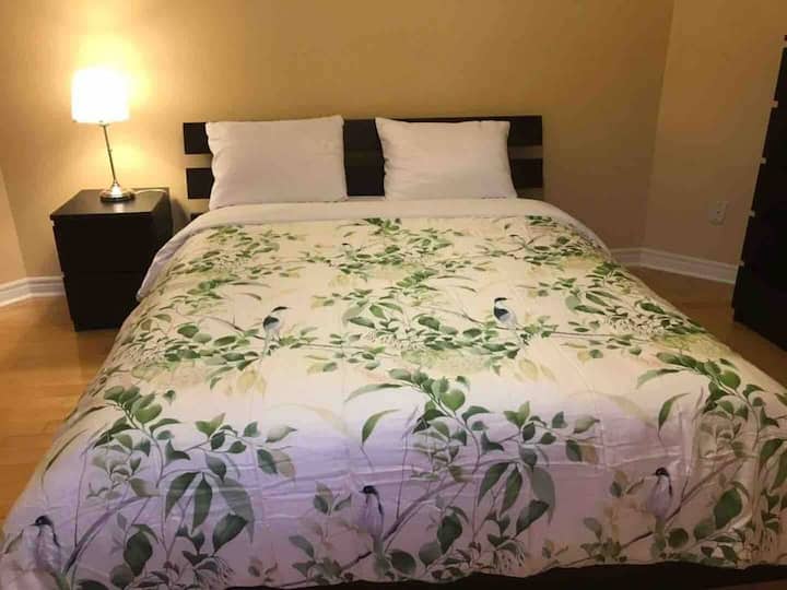 Sovrum #4. (D)
2: a våningen.