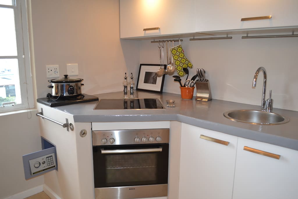 Fully equipped kitchen