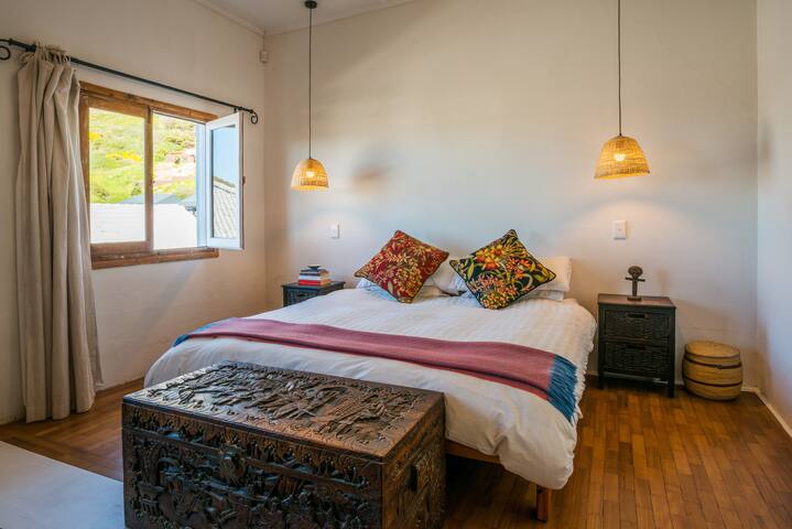 “Seaside Retreat” w/ Sauna+Eco Pool gallery image 4