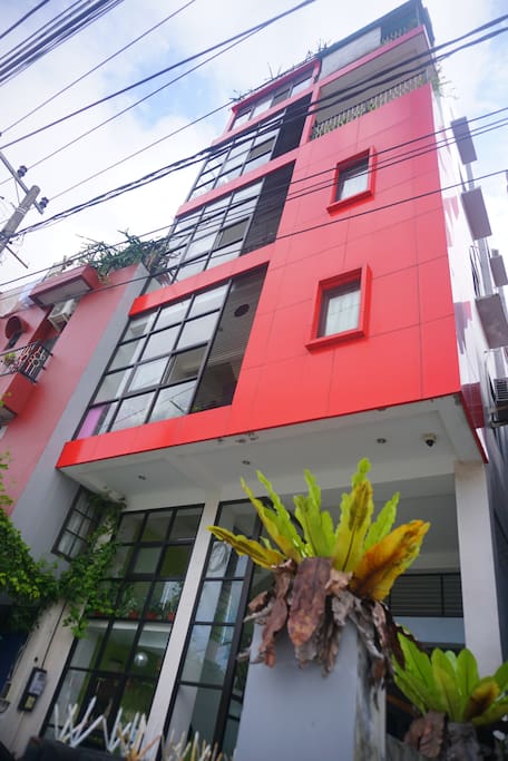 Kos Merah (outside)