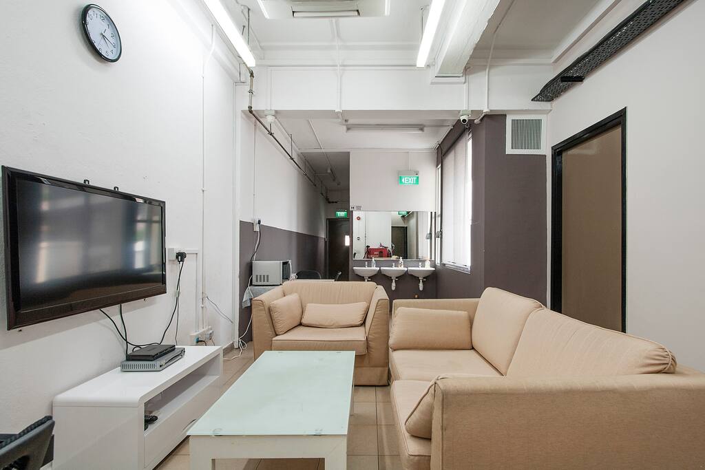 Tv and all channels cable
