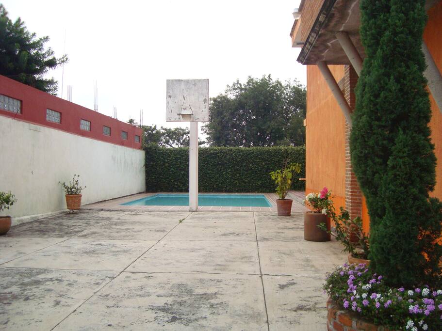 Media cancha de Basketball