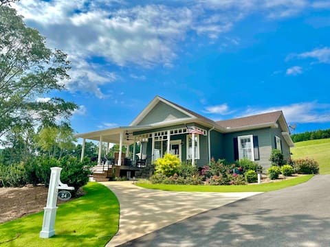 Imperfect Perfection-Pool, Hottub, Firepit, Kayaks