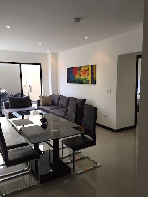 sala comedor cocina y terraza un solo ambiente