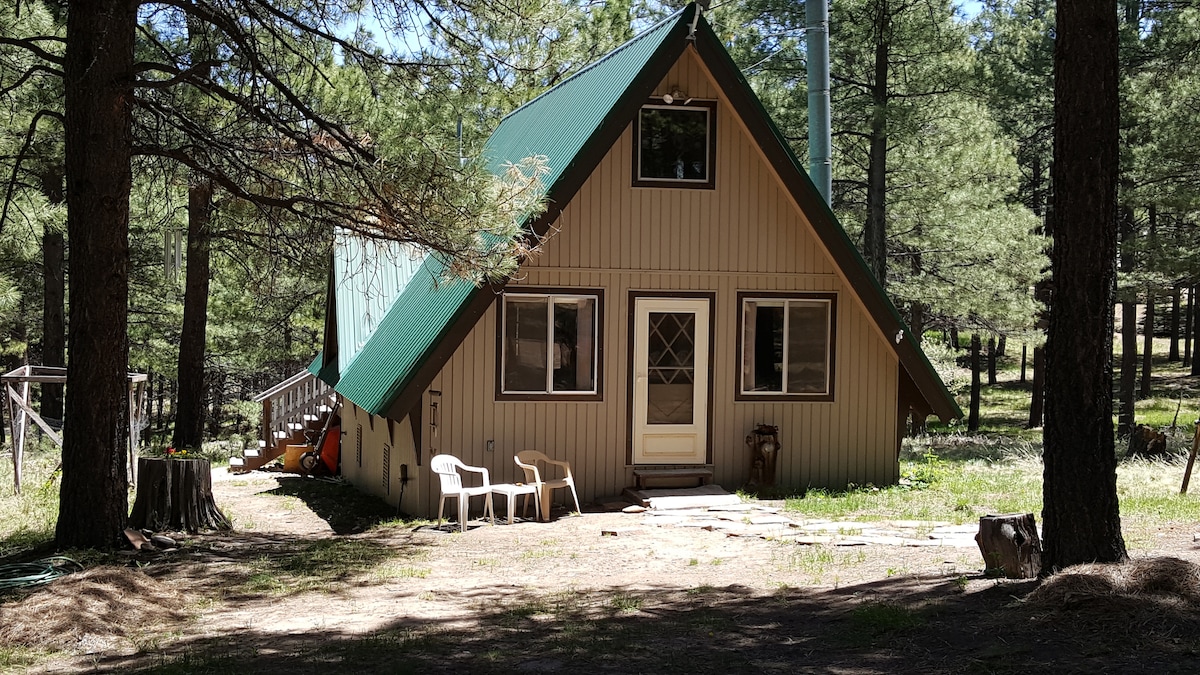 Rustic Hideaway Black Hills Adventure Lodging