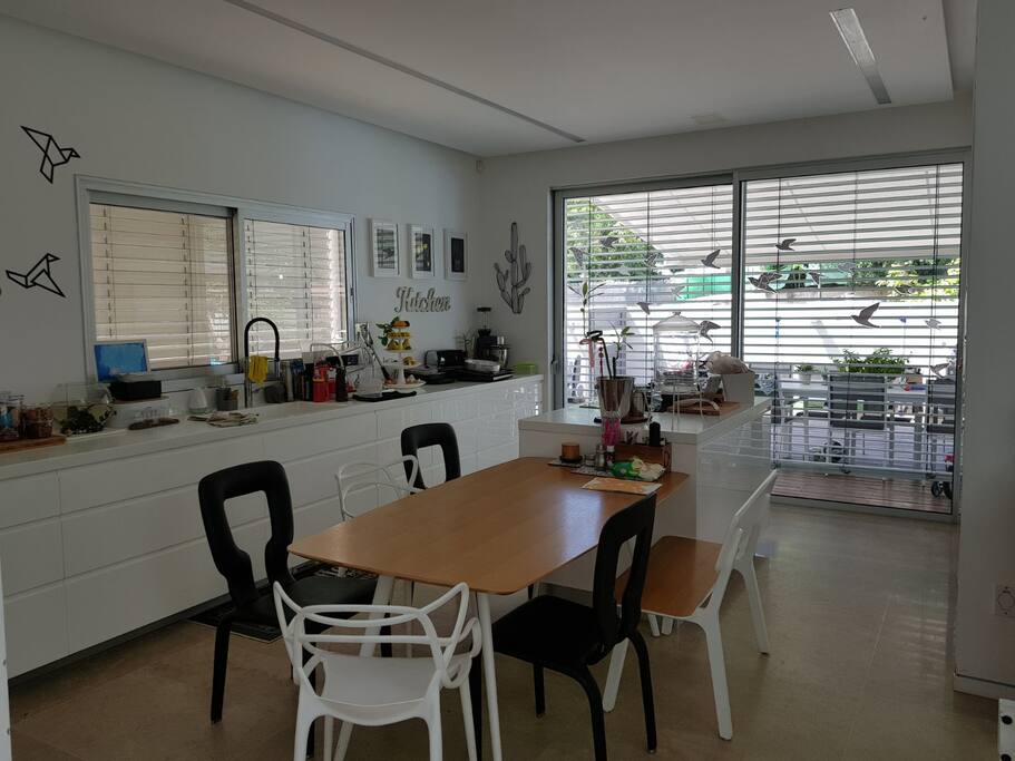 Large Kitchen