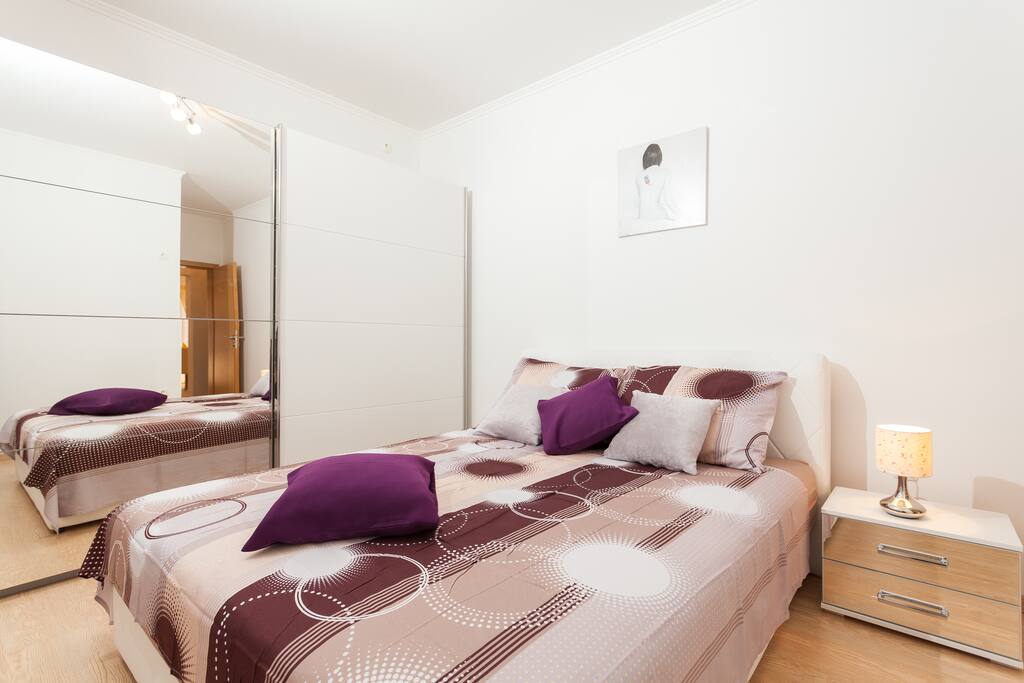 Room 1