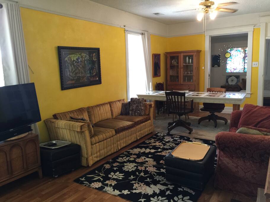 Large living/dining area.