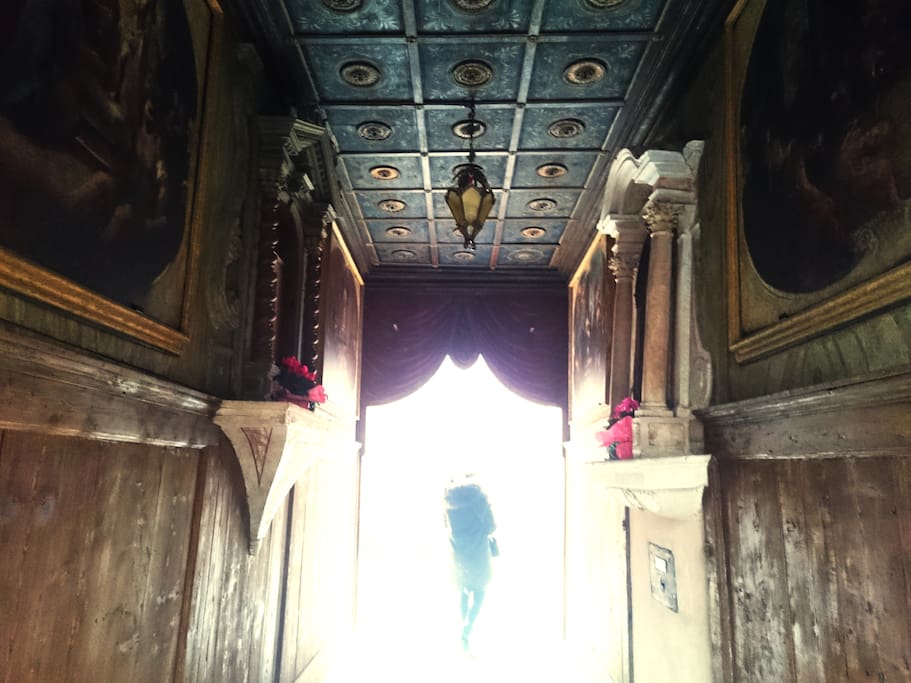 the decorated votive street