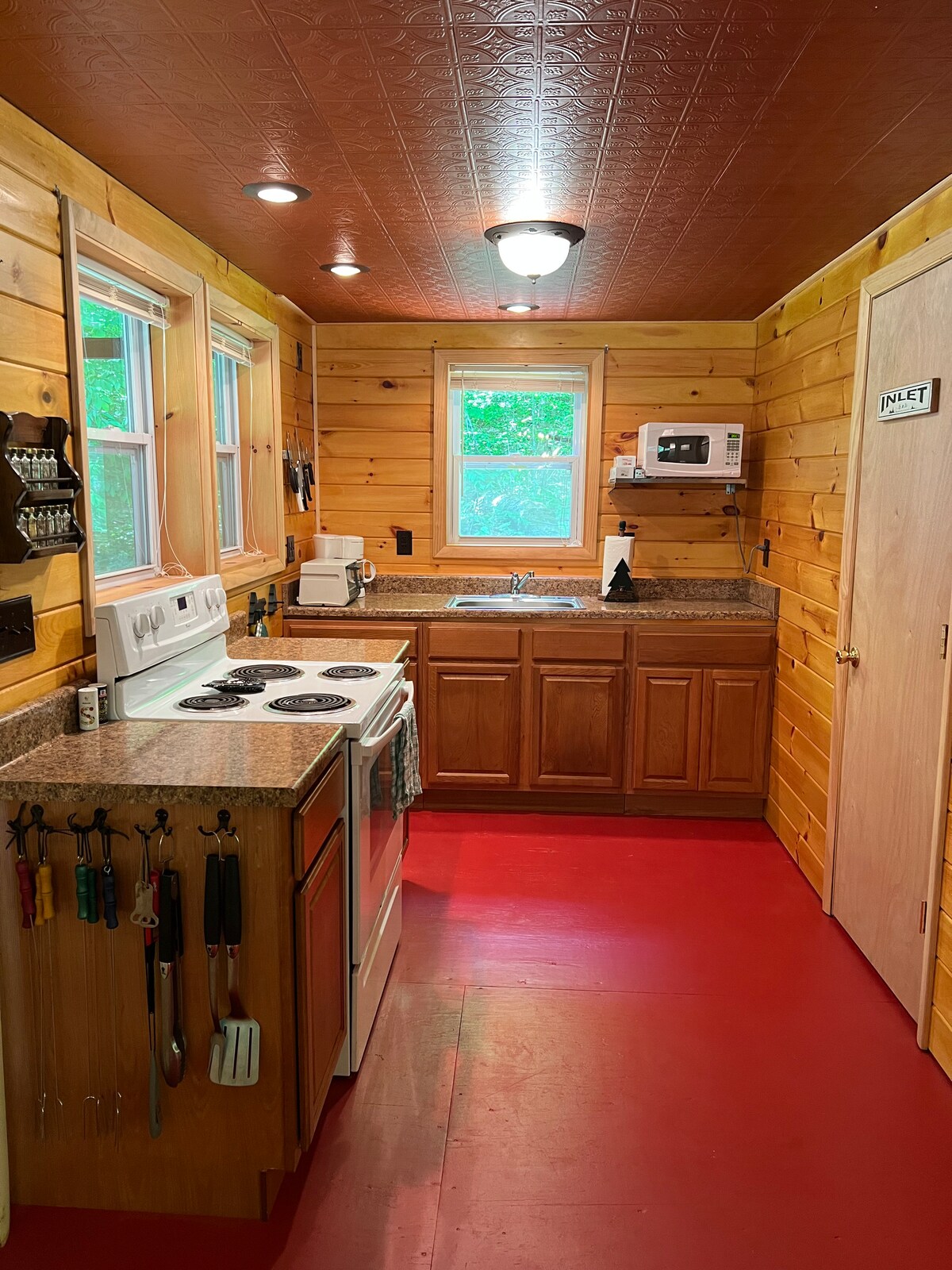 Parkside Lodge — property photo 6