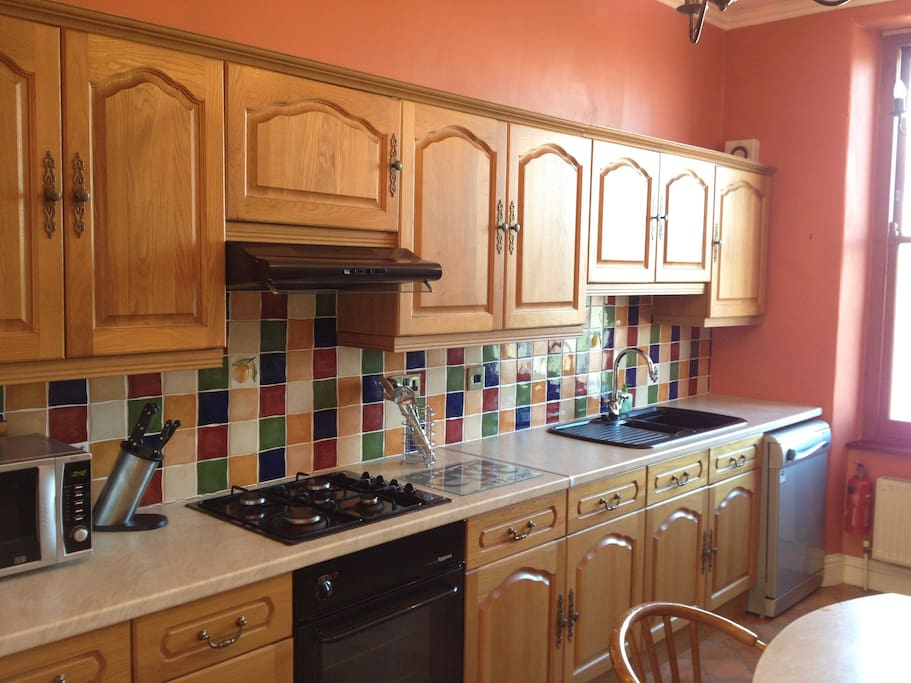Large Kitchen with Breakfast Bar