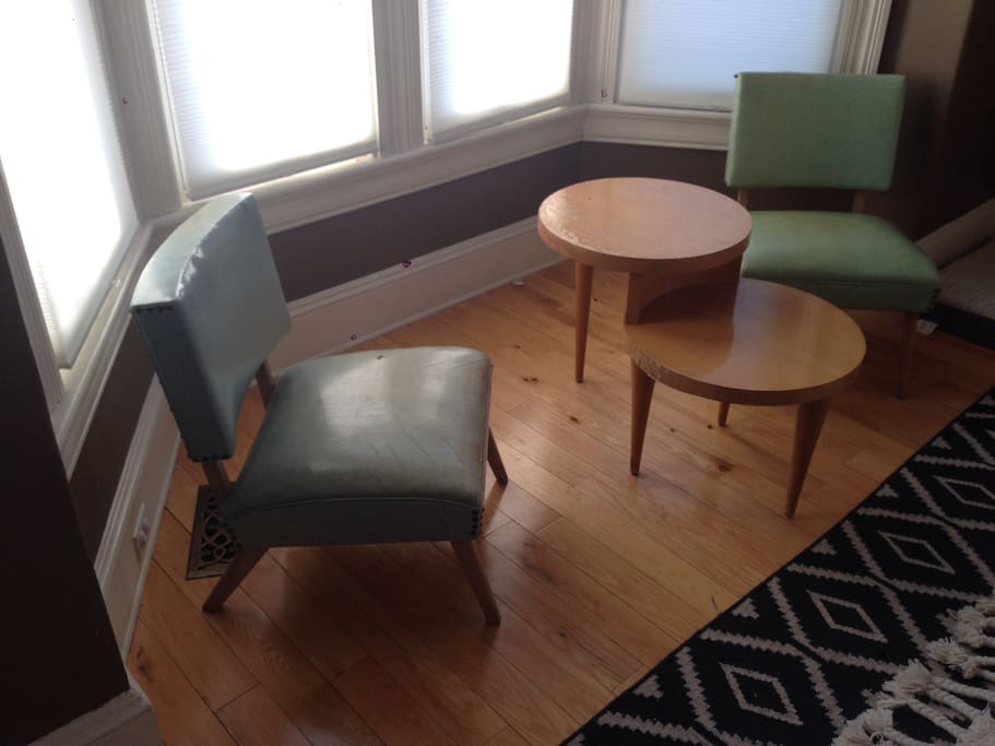 We're fans of mid century furniture.