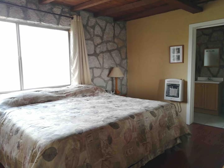 Main bedroom 2 