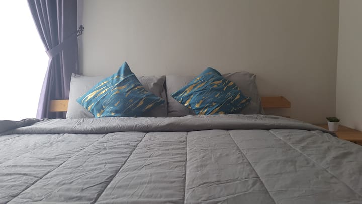 Kitanda aina ya Kamar King