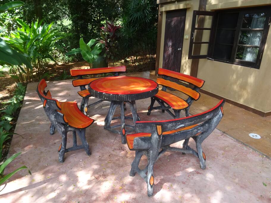 Shady sitting area in front of downstairs appartment