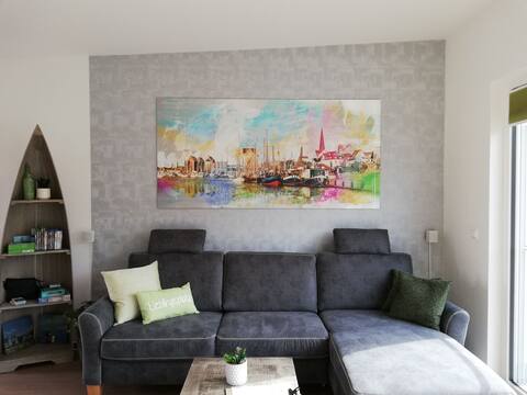 Leistungsstarkes Airbnb: Brand new high-quality apartment with forest view Igelring21 in Gelbensande