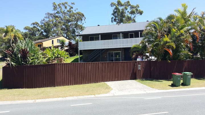 Currumbin Waters Studio Apt