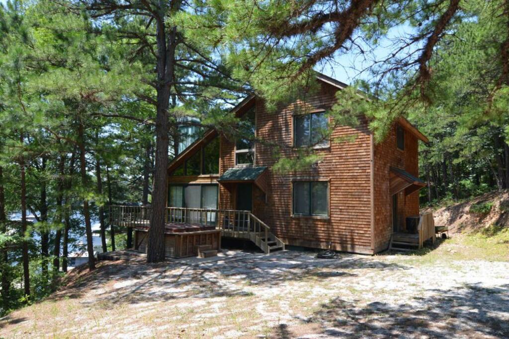 The Tree House on Grand Lake (Dripping Springs) - Cabins ...