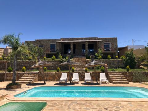 Sea ★ view ★ Pool not overlooked ★