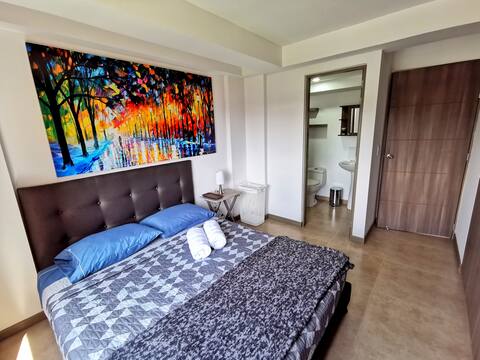 Near Olympic Villa. Spacious. Modern. FREE Parking