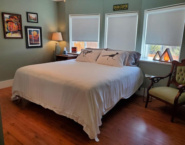 Canyon Room