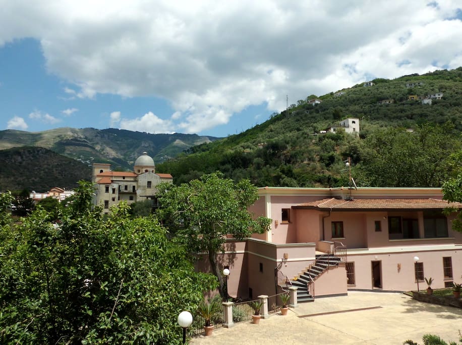 esterno, vista
