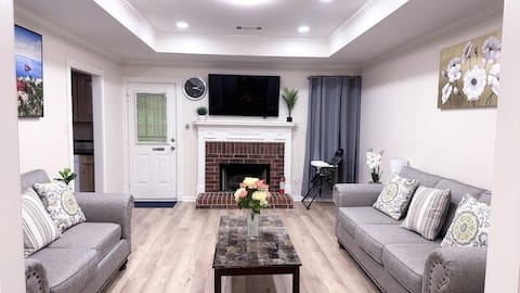 BryantRemodeled3Bd2Bt LargeHouse