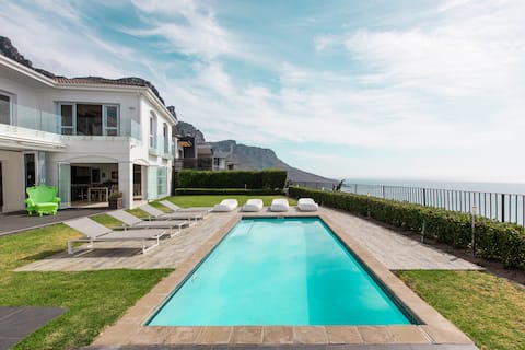 Spectacular Villa in Camps Bay