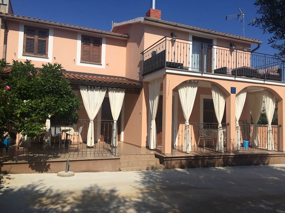 la casa