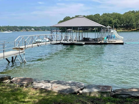 Christmas on Smith Lake