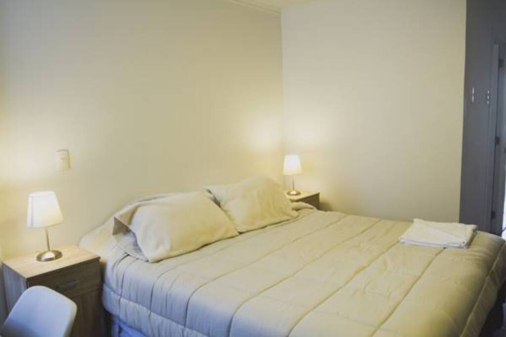habitación doble (35.000) con iva.